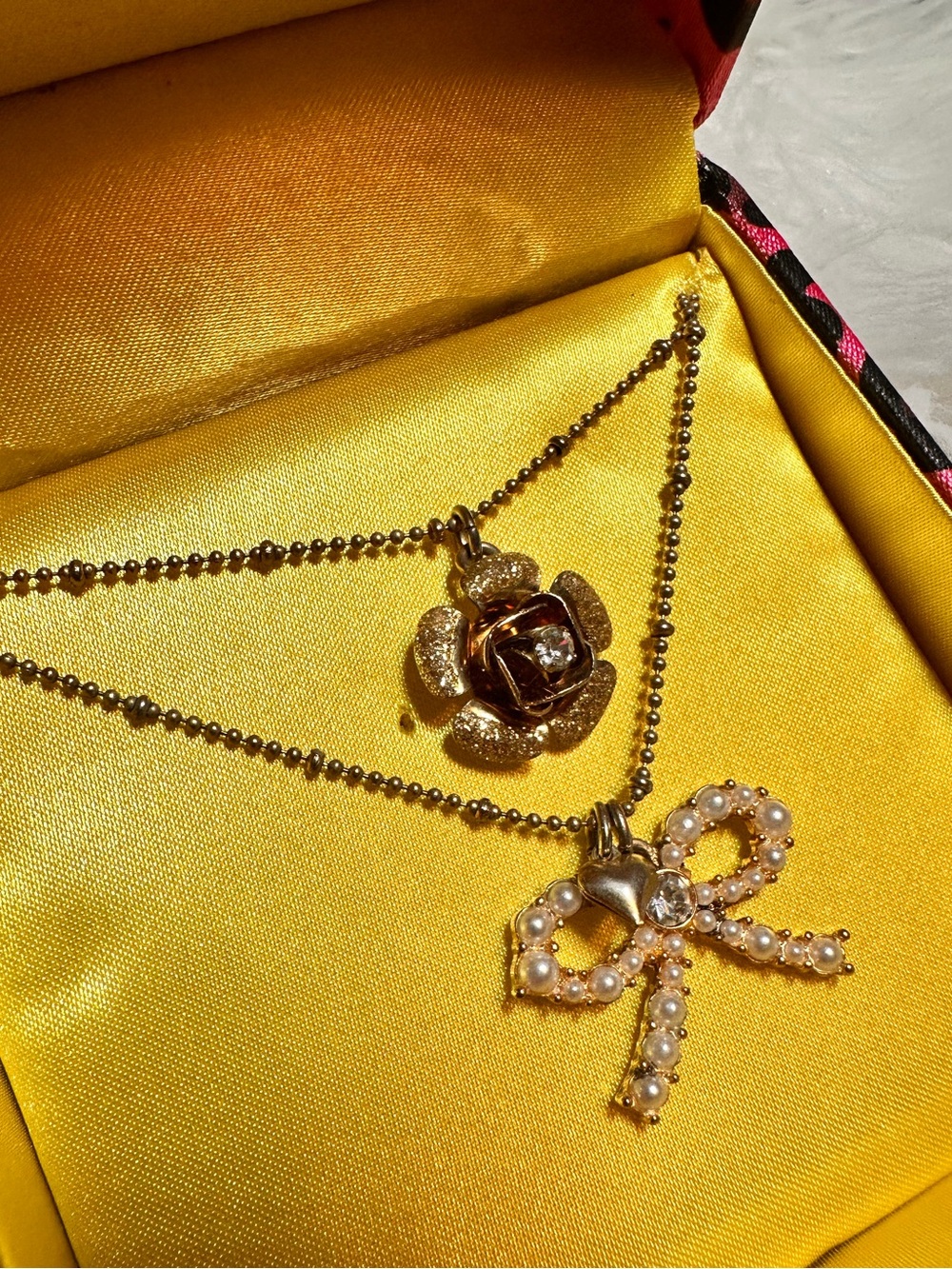 Betsey Johnson • Y2K Double Strand Gold Tone Pearl Ribbon & Rose Charm Necklace